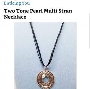 Two tone freshwater pearl accent necklace